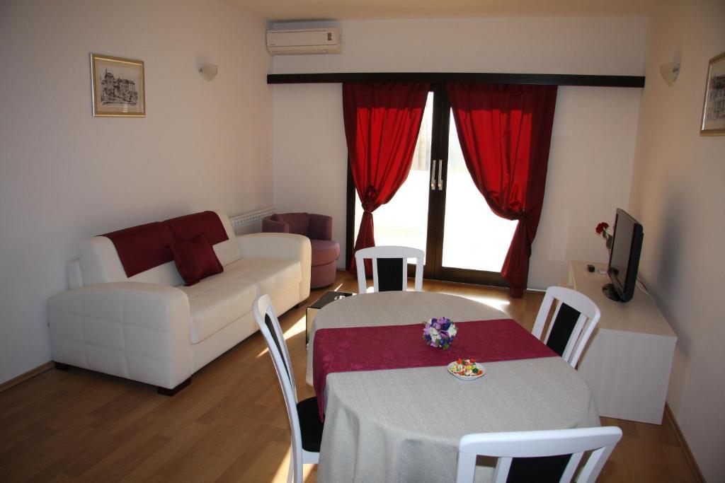 Apartments Zuvela Split Rum bild