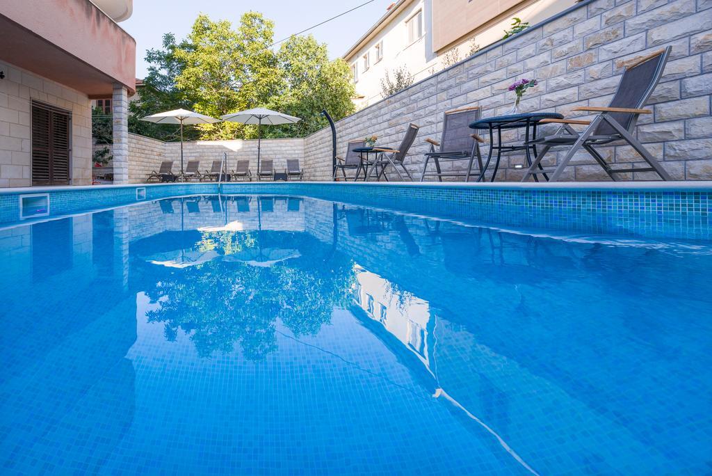 Apartments Zuvela Split Exteriör bild